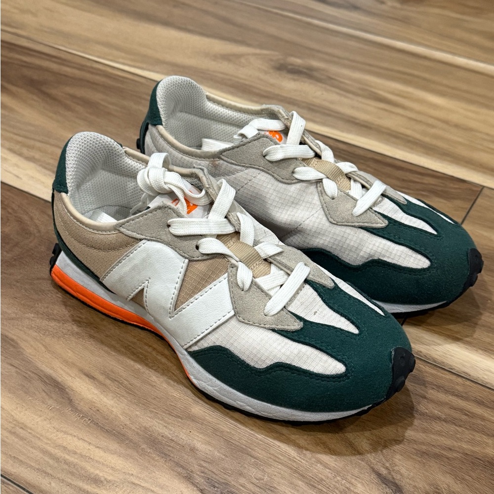 New Balance 327 Big Kid 'Nightwatch Green Incense'